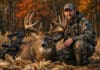 Bow Hunting Whitetail Bucks: The Ultimate Guide to Tagging a Trophy Bowhunter with a Successful bow hunting whitetail bucks setup